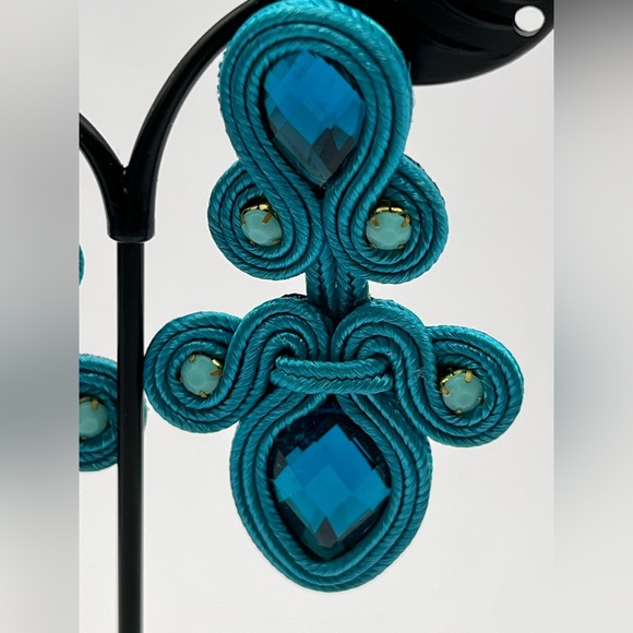 Elegant Art Deco-Inspired Earrings - Evening Gown Earrings - Stylish Earrings - Picture 10 of 10